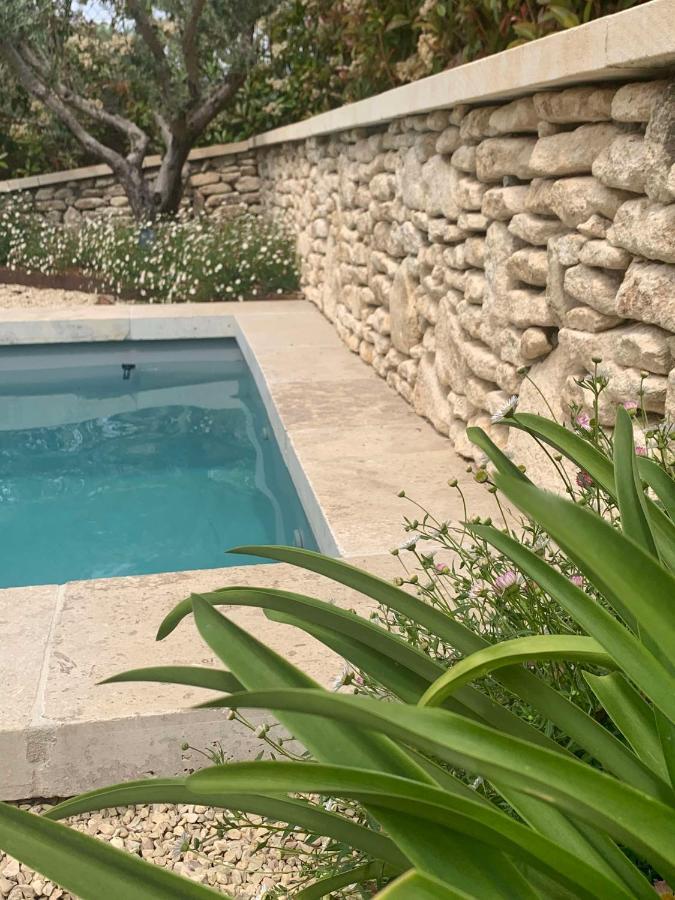 Le Cabanon De Livia Avec Piscine Privee Villa Cucuron Buitenkant foto